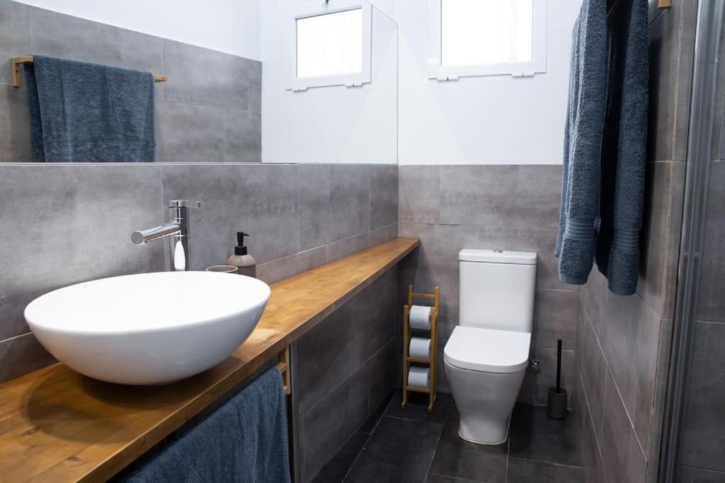 Encantador Apartamento Reformado En Tetuan By Bebalmy Madrid Exterior photo