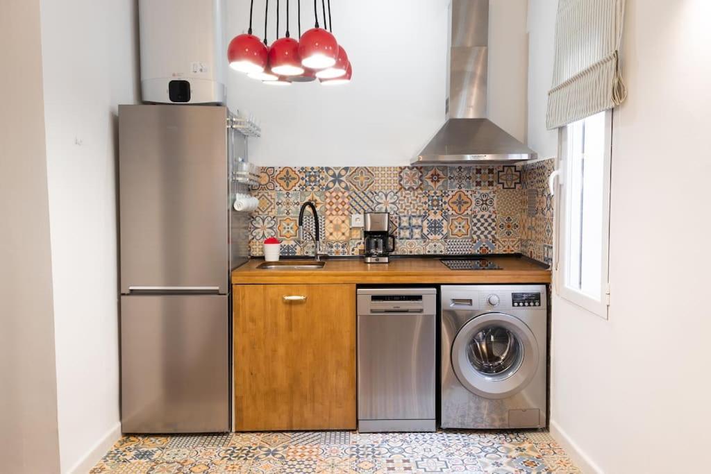 Encantador Apartamento Reformado En Tetuan By Bebalmy Madrid Exterior photo